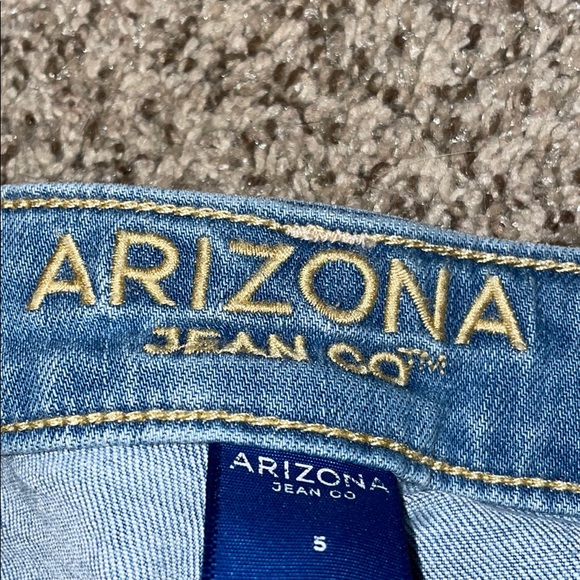 Arizona Jean shorts - Picture 4 of 4